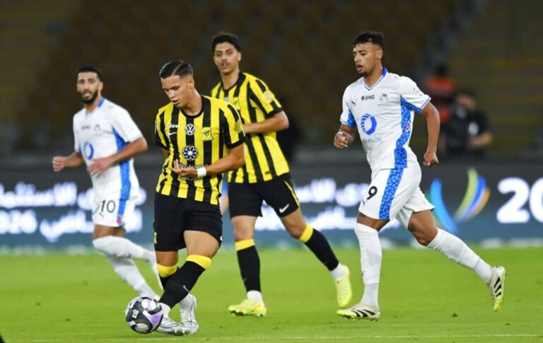 نيوم-يسقط-الاتحاد