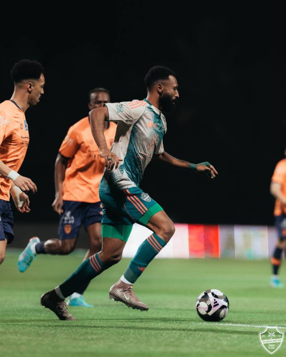 الفهود-يقلص-آمال-القلعة