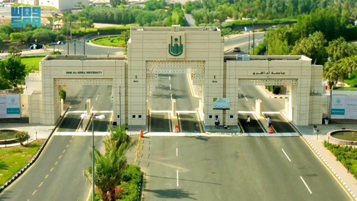 «رقيب».-ابتكار-طلابي-يعزز-كفاءة-النقل-الذكي-وإدارة-الحشود