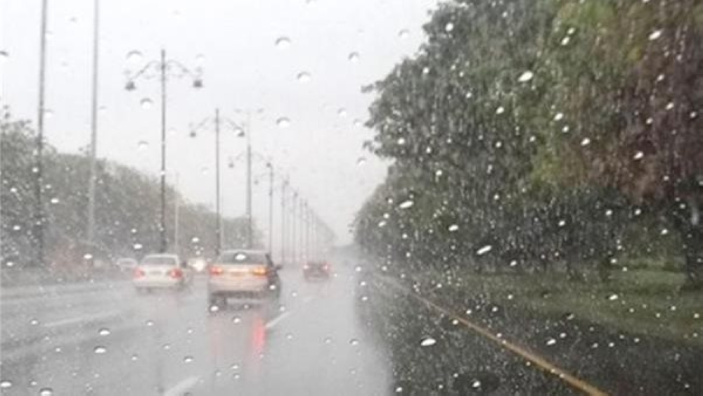 عاجل:-إنذار-أحمر.-أمطار-غزيرة-وانعدام-الرؤية-على-أجزاء-من-5-مناطق