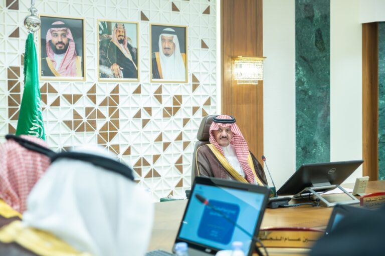 أمير-الشرقية-يترأس-اجتماع-لجنة-السلامة-المرورية-ويطّلع-على-مؤشرات-الأداء