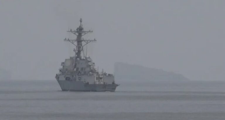 ترامب-يعلن-بدء-الحصار-على-إيران