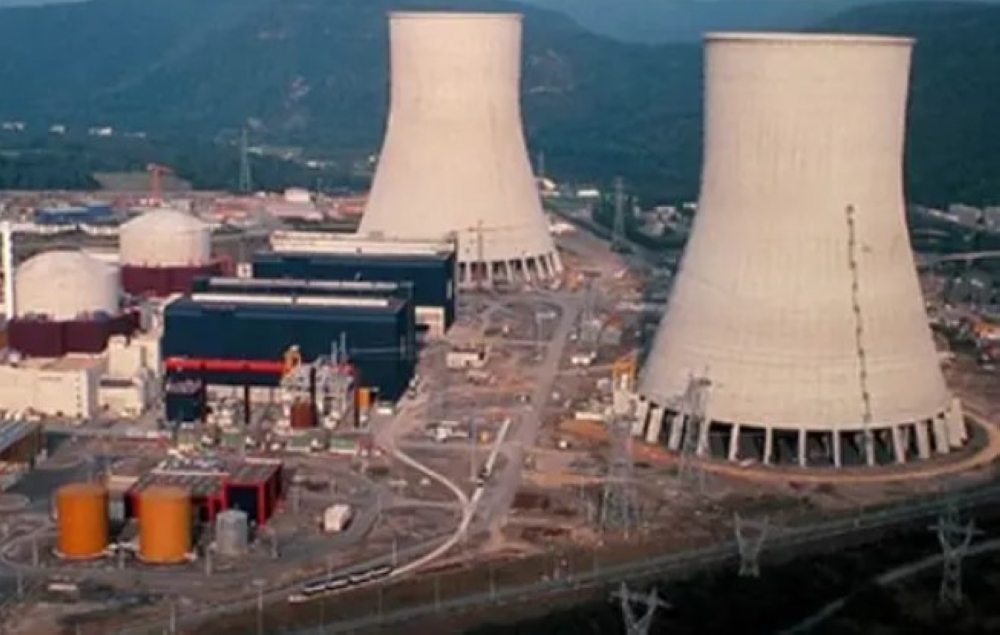 باستثناء-20-شخصًا.-إجلاء-غالبية-الروس-العاملين-في-محطة-بوشهر-النووية