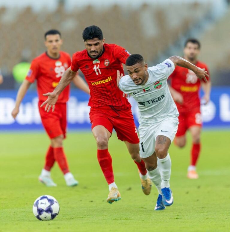 ثلاثية-إماراتية