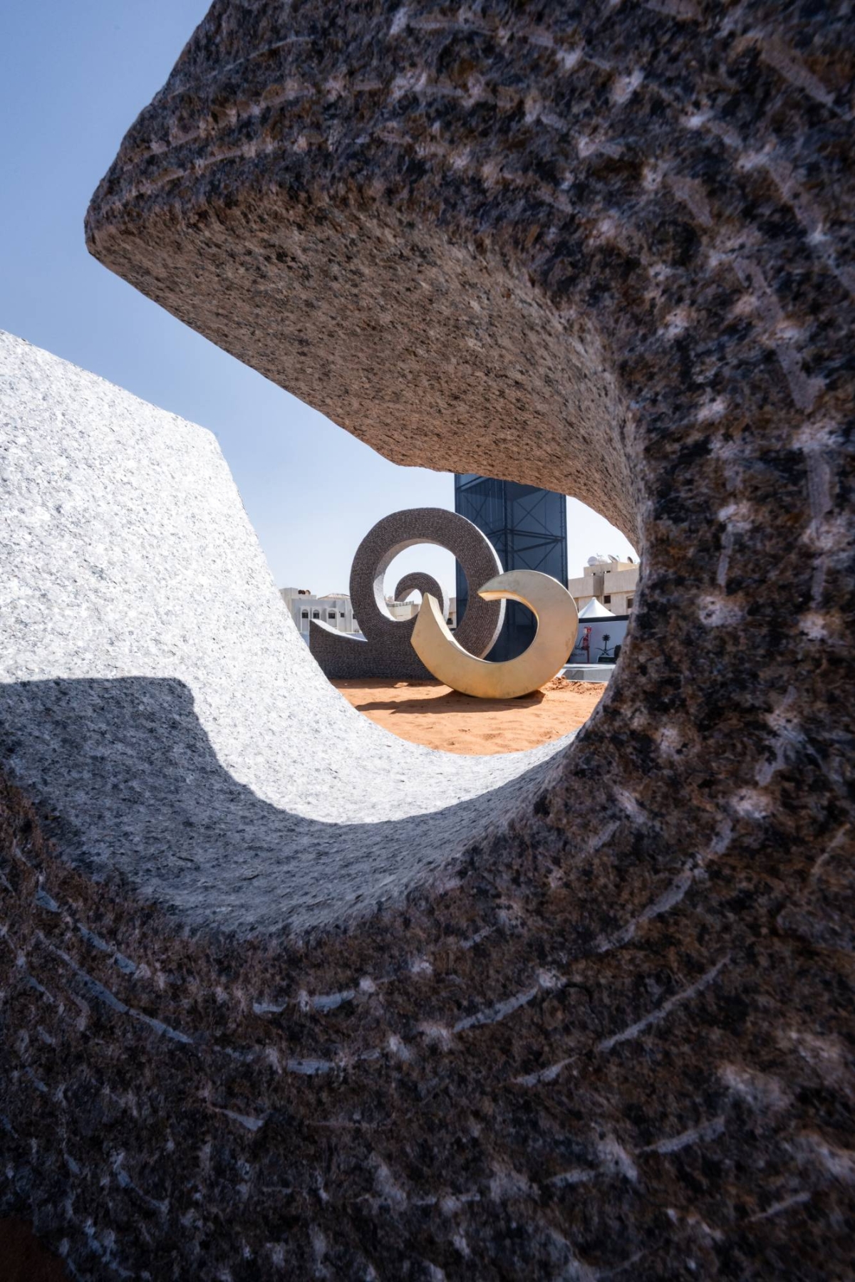 يوم-الفن-العالمي:-كيف-يشكل-«الرياض-آرت»-ملامح-العاصمة