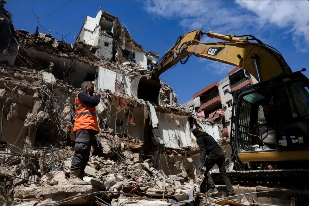 ترقب-للتحركات-الأمريكية
بيروت-بين-هدنة-معلقة-ومفاوضات-مؤجلة