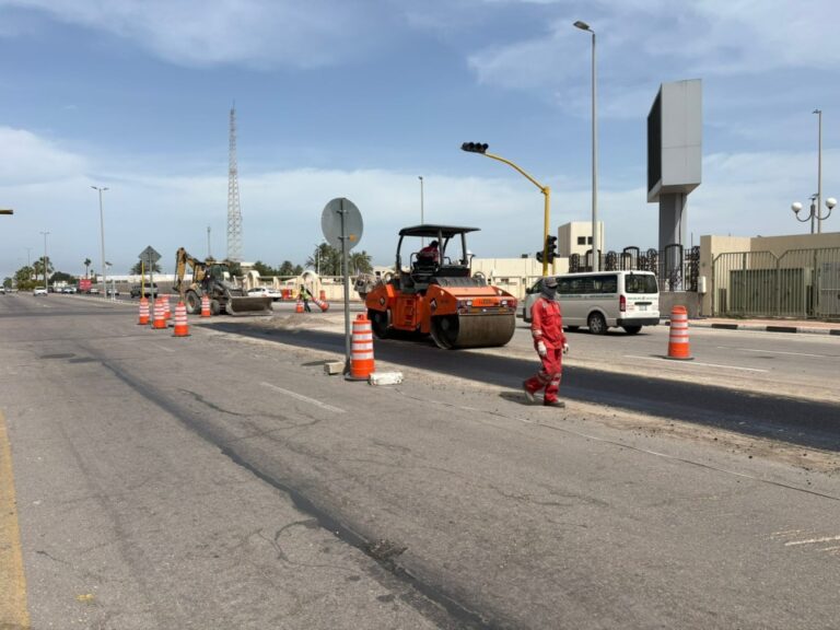 بدء-المرحلة-الأولى-لتوحيد-المسارات-المرورية-وإلغاء-دوار-سكة-الحديد-بالدمام