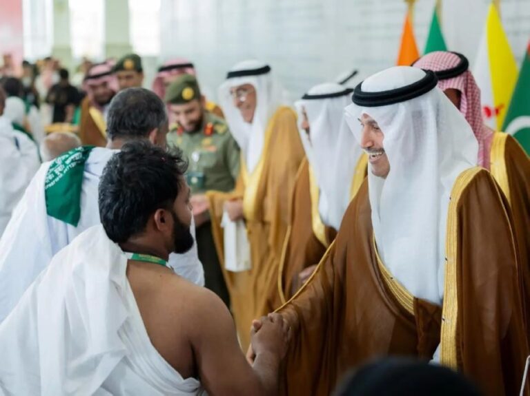 “الجاسر”:-جاهزية-منظومة-النقل-والخدمات-اللوجستية-لخدمة-ضيوف-الرحمن