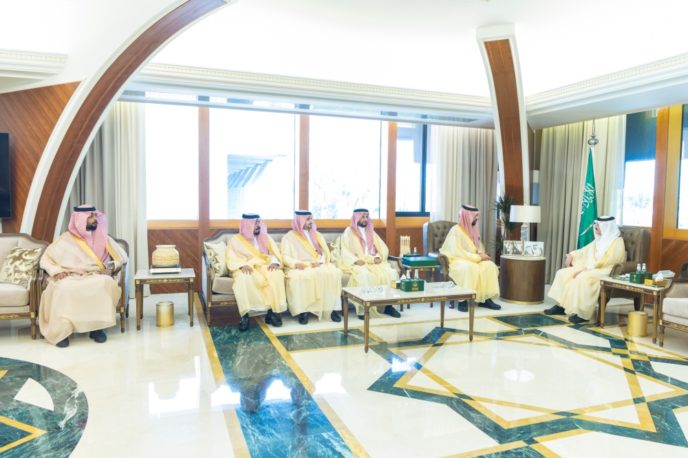 أمير-الشرقية-يستعرض-تقرير-أعمال-فرع-الموارد-البشرية-بالشرقية-ويؤكد-رفع-كفاءة-الخدمات