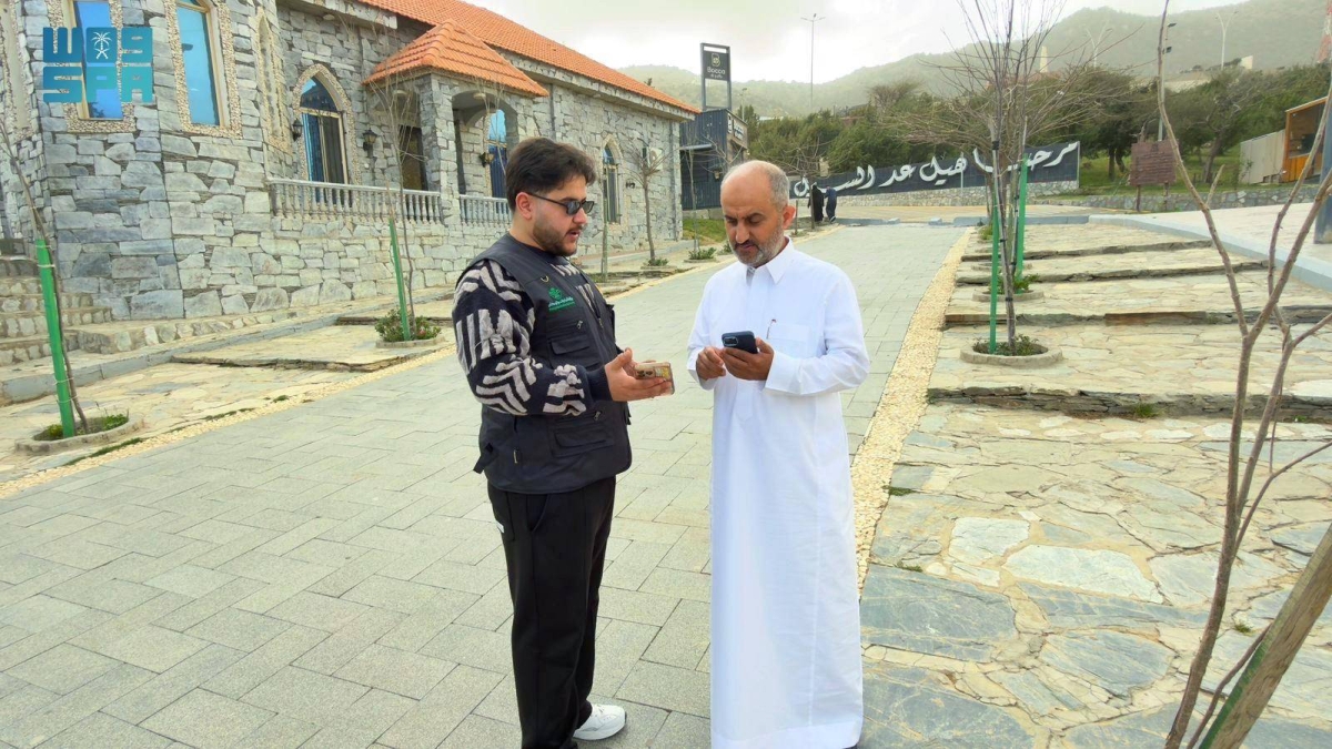 أمانة-الباحة-توزع-«باركود»-للمواقع-والمعالم-التراثية