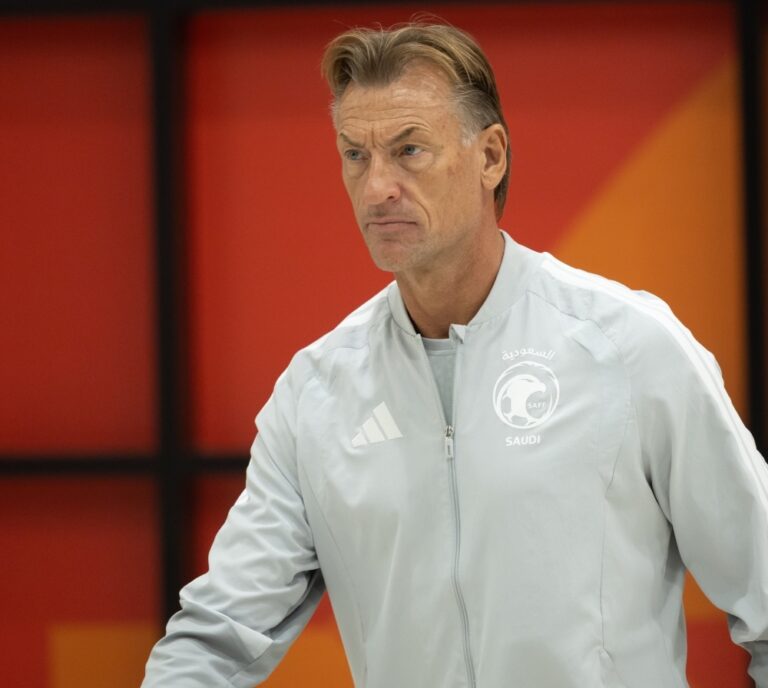 أزمة-قانونية-تلاحق-رينارد