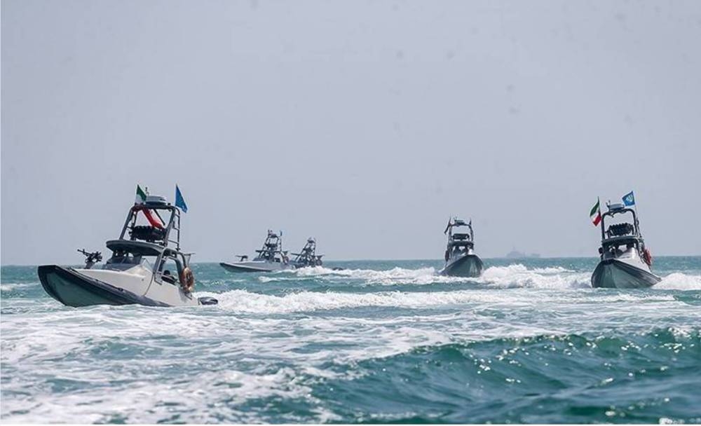 أسطول البعوض يهدد هرمز
ترمب يتوعد بتدمير إيران ومفاوضات النووي معلقة