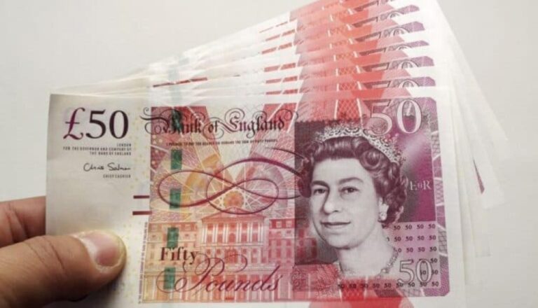 سعر-الجنيه-الإسترليني-مقابل-الدولار-واليورو-اليوم-الإثنين