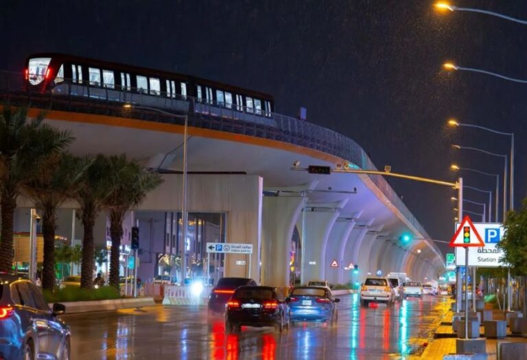 حتى-الجمعة.-هطول-أمطار-غزيرة-على-الرياض-وعدد-من-محافظاتها