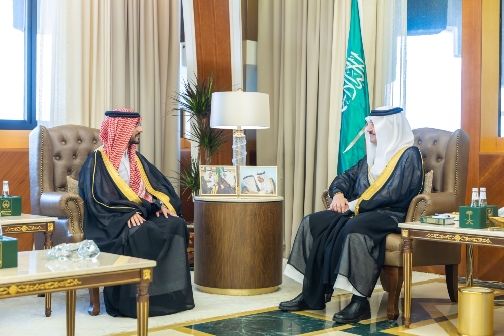 أمير-الشرقية-يستقبل-خريجي-أول-دفعة-من-جامعة-اليمامة