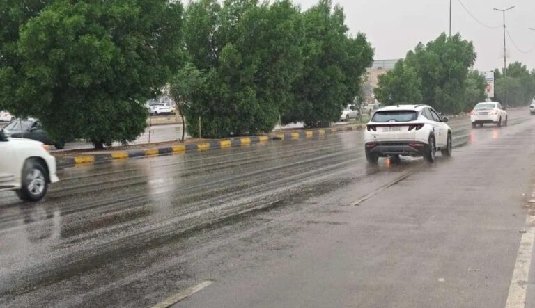 إنذار-أحمر.-أمطار-غزيرة-على-أجزاء-من-3-مناطق-اليوم-الأربعاء