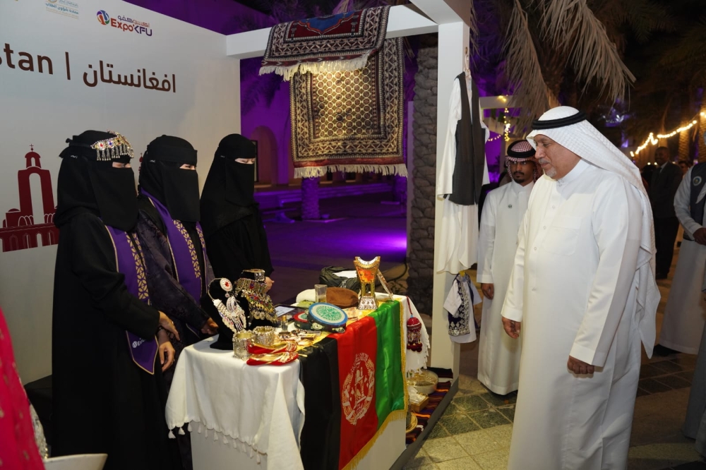 العالم-في-«كفو».-الأحساء-تحتضن-ثقافات-الطلاب-الدوليين