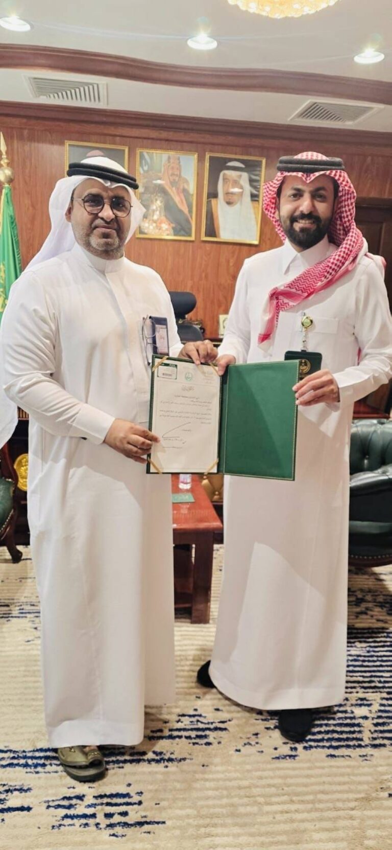 أمير عسير يشكر الفاروق والعلي