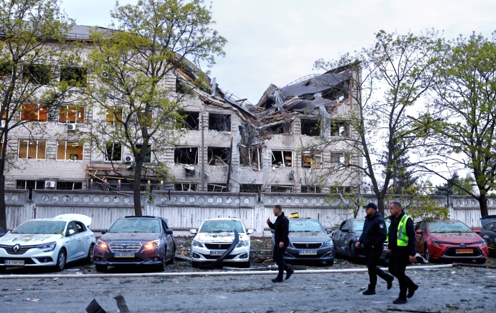 أوكرانيا-بين-تصعيد-روسي-حاد-وأزمة-إمدادات-في-الجبهة