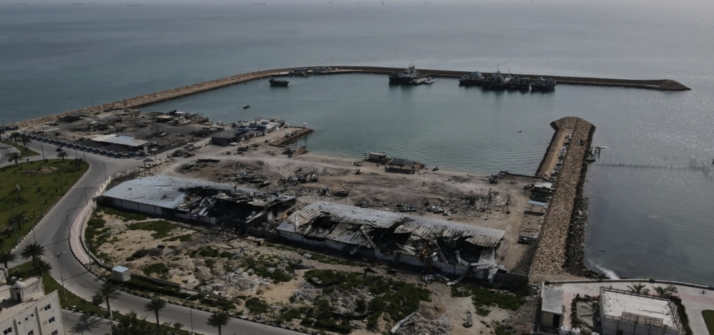 مليونا-إيراني-فقدوا-وظائفهم-والأرمادا-الأمريكية-تطبق-على-هرمز