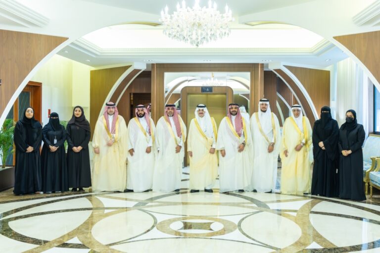 أمير-الشرقية-يدشّن-حملة-“كن-قويًا-لأجلك”-للتوعية-بالتصلب-المتعدد