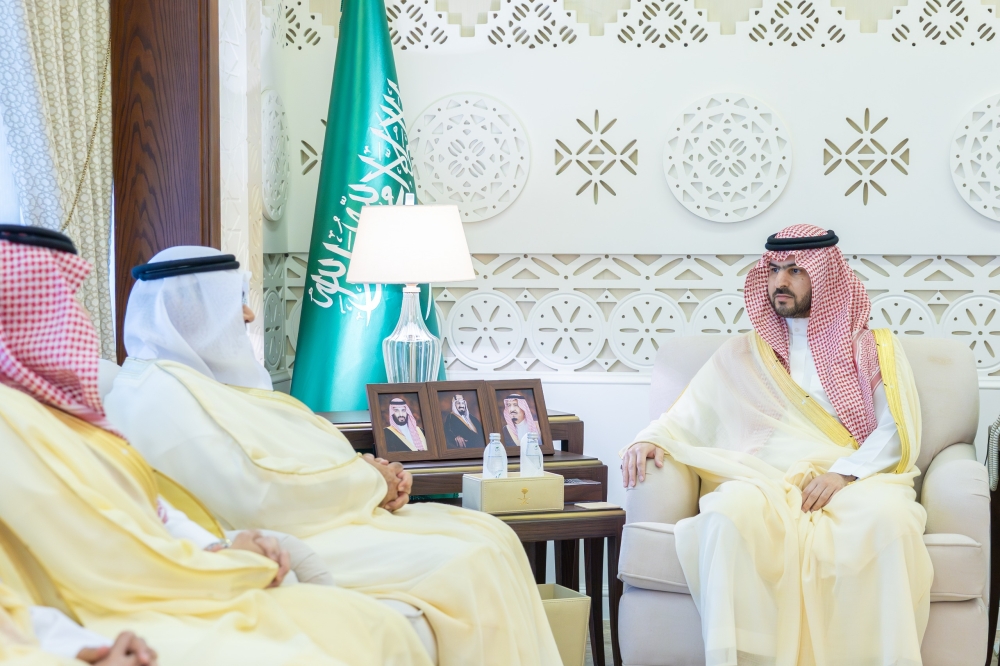 نائب-أمير-الشرقية-يستقبل-الجهات-الداعمة-لمهرجان-ربيع-النعيرية-24