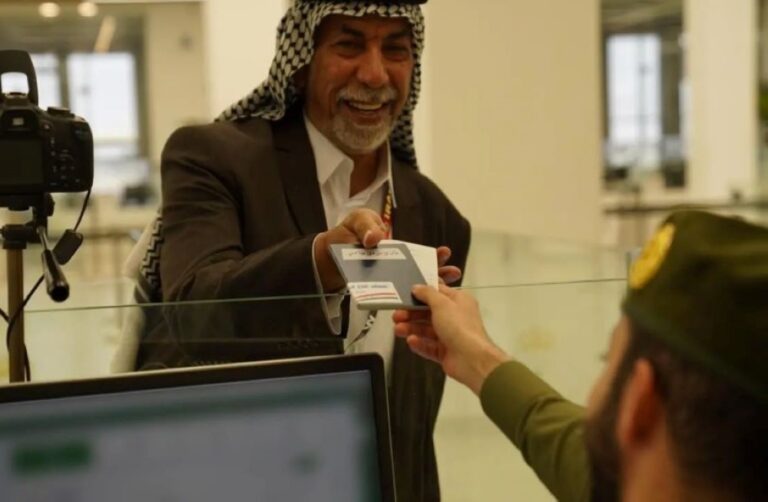 الجوازات-بمنفذ-جديدة-عرعر-تستقبل-أولى-طلائع-ضيوف-الرحمن-من-العراق
