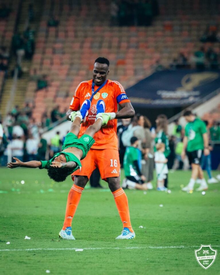 الحارس-الأمين