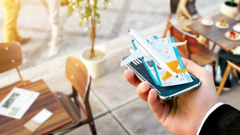 إسبانيا-تدعو-لحجز-تذاكر-الطيران-مبكرا-مع-ارتفاع-أسعار-النفط