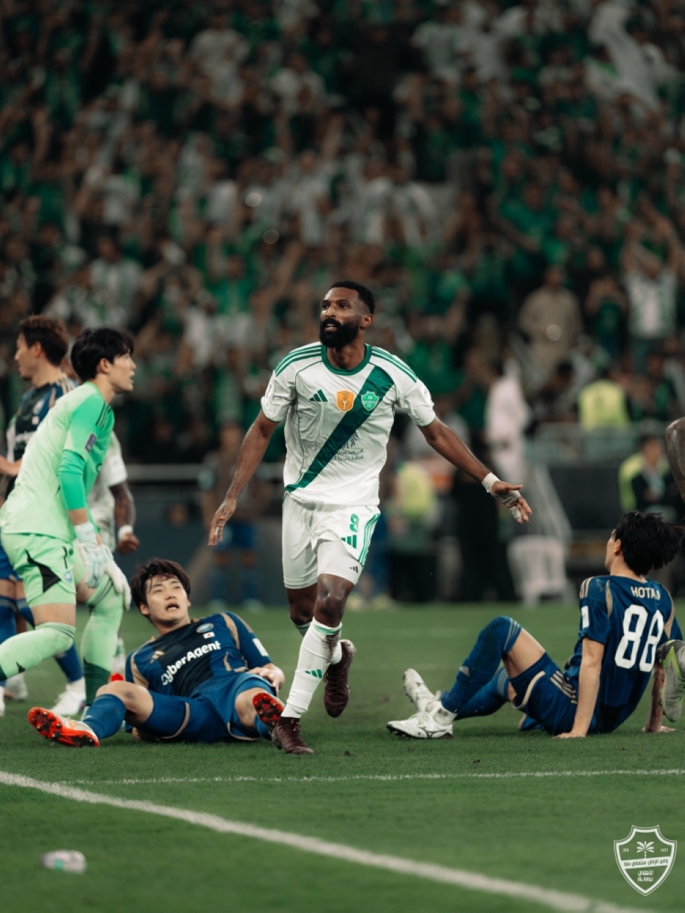 البريكان-عازف-يفك-شفرات-الكمبيوتر