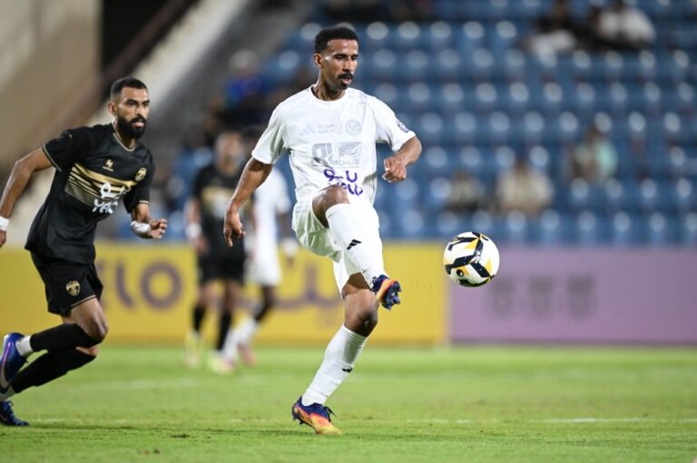 رائد-التحدي-يتحكم-بمصير-العنابي