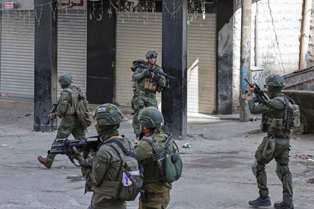 عدوان-على-الضفة-الغربية.-إصابة-فلسطيني-برصاص-الاحتلال-الإسرائيلي