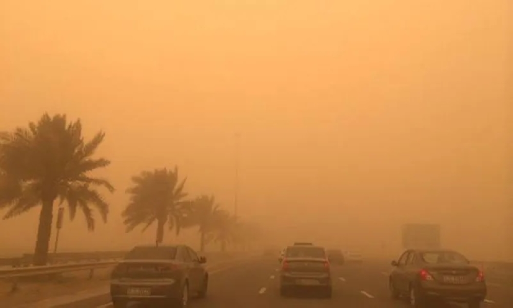 حتى-11-صباحًا.-أتربة-مثارة-ورياح-على-حفر-الباطن