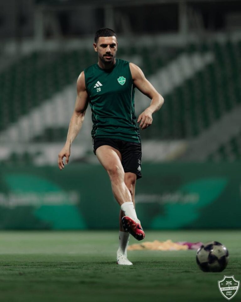 الكلاسيكو-يوقف-احتفالات-النخبوي