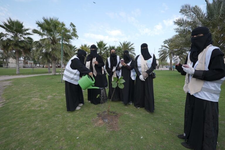 200-متطوع-و16-جهة.-انطلاق-مبادرة-التشجير-بالواجهة-البحرية-بالدمام