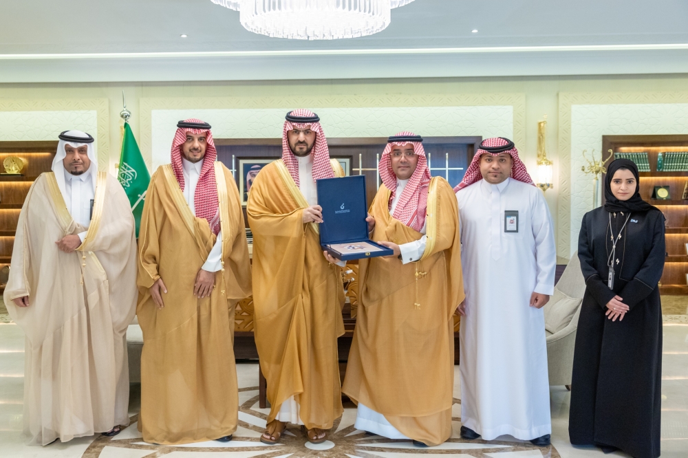 نائب-أمير-الشرقية-يطّلع-على-جهود-بنك-التنمية-الاجتماعية-بالمنطقة