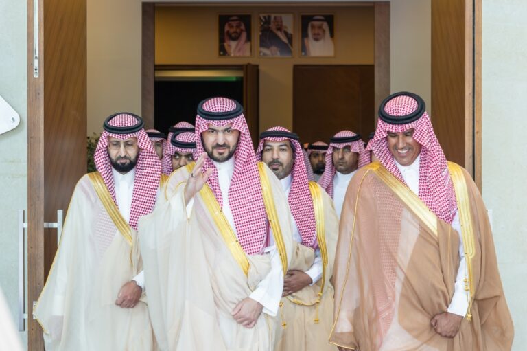 نائب-أمير-الشرقية-يرعى-حفل-افتتاح-اللقاء-السنوي-للجمعية-الصيدلية-السعودية-“سيفا-2026