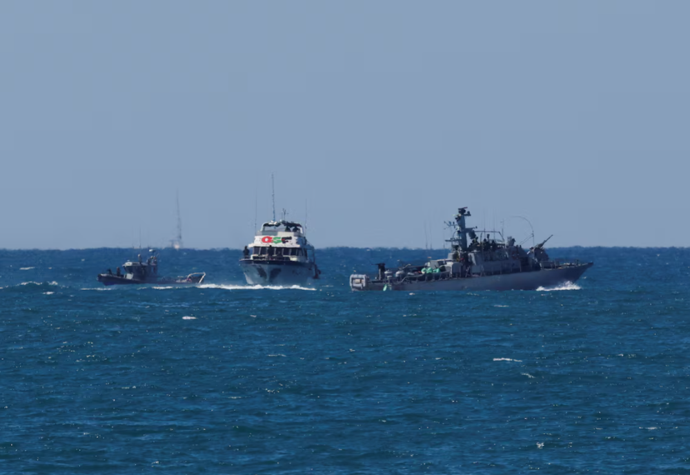 قوات-الاحتلال-تعترض-“أسطول-الصمود”-المتجه-إلى-غزة-وتوقف-211-ناشطا