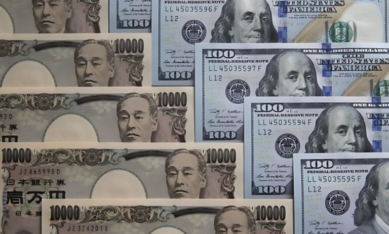 أسعار-العملات.-الدولار-يتجه-نحو-أكبر-خسارة-أسبوعية-أمام-الين