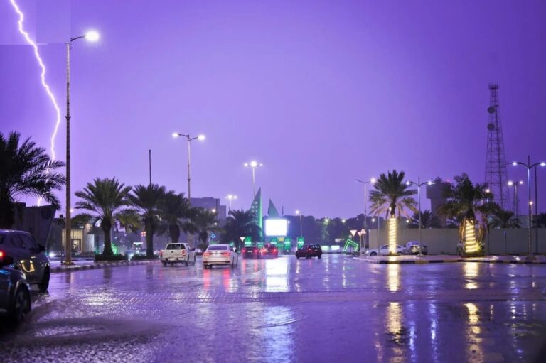 طقس-اليوم.أمطار-رعدية-وزخات-من-البرد-على-أجزاء-من-3-مناطق