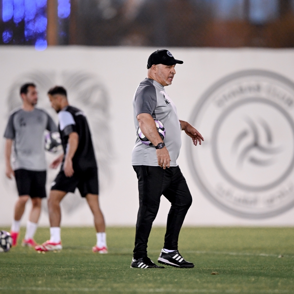 الشباب يفتش عن بديل لابن زكري