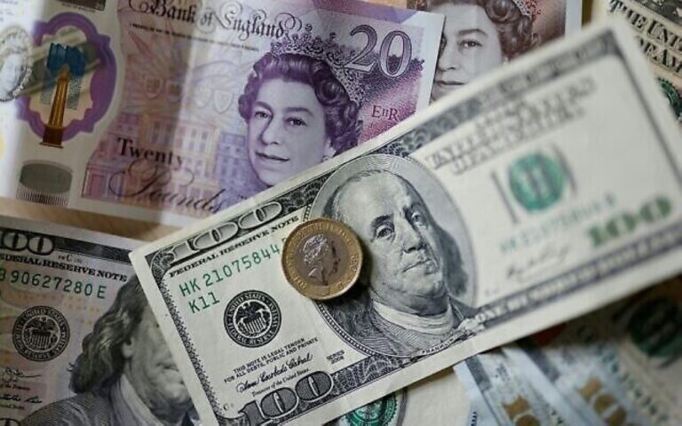 أسعار-العملات.-الجنيه-الإسترليني-يرتفع-مقابل-الدولار-واليورو