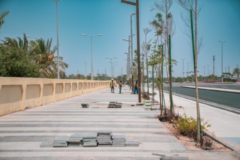 يتصدر-مشاريع-القطيف.-87-%-نسبة-إنجاز-تطوير-طريق-«الملك-عبدالعزيز»