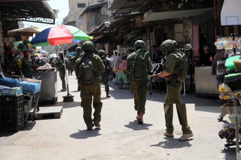 إصابة-7-فلسطينيين-برصاص-الاحتلال-والمستعمرين-في-الضفة-الغربية