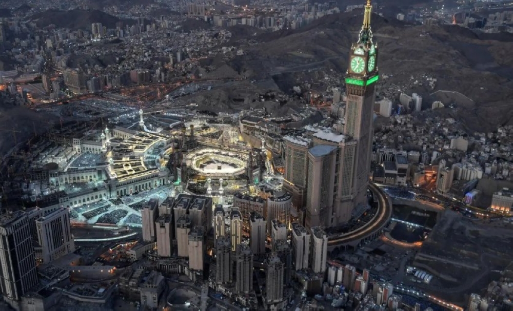 صور-“بكّة”-والزحام-حول-البيت-العتيق.-تفسير-تاريخي-وجغرافي