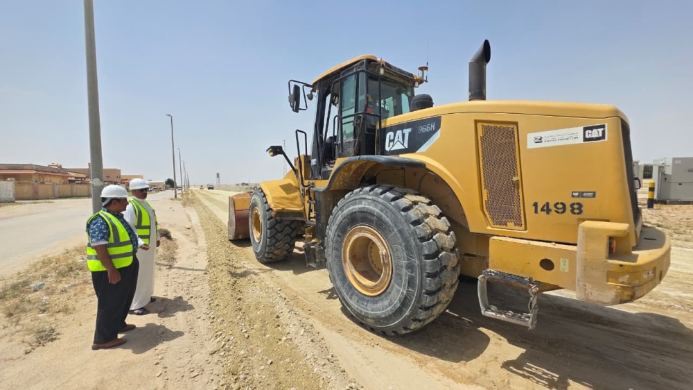النعيرية.-إنجاز-أعمال-تطوير-طرق-وإنارة-بـ47-ألف-متر-مربع