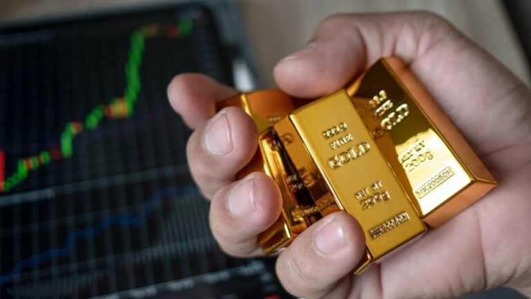 الذهب-يتراجع-1.2%-وسط-تعثر-محادثات-السلام-بين-أمريكا-وإيران