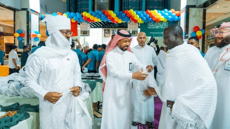 بالزمزم-والهدايا-والأناشيد…-رحلات-تستقبل-الفوج-الأول-من-حجاج-تشاد