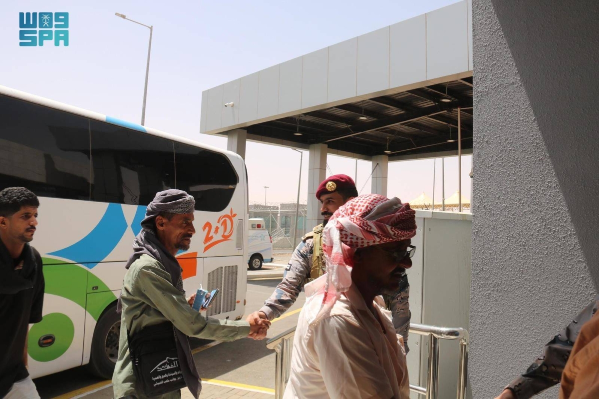 حرس-حدود-منفذ-الوديعة-يسهل-إجراءات-دخول-ضيوف-الرحمن-القادمين-من-اليمن