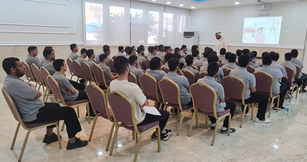 “تقنية-القطيف”.-تنظيم-ورشة-عمل-”الرياضيات-في-حياتنا“-بمشاركة-50-متدربًا